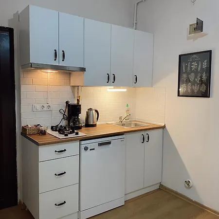 Stylish & Comfort In Ortakoey Apartment