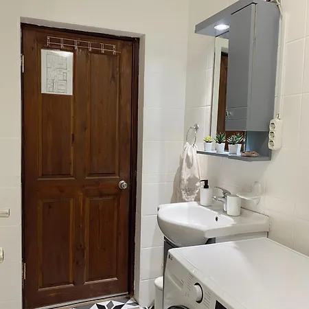 Apartment Stylish & Comfort In Ortakoey